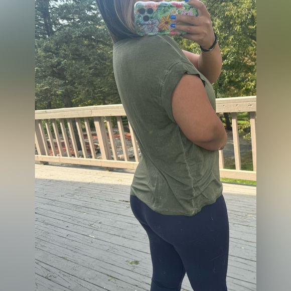 Cable & Gauge SPORT • Boxy Burnout Tee - Picture 4 of 9